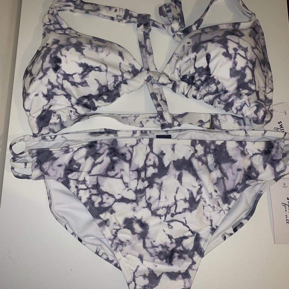 Plus size bathing suit